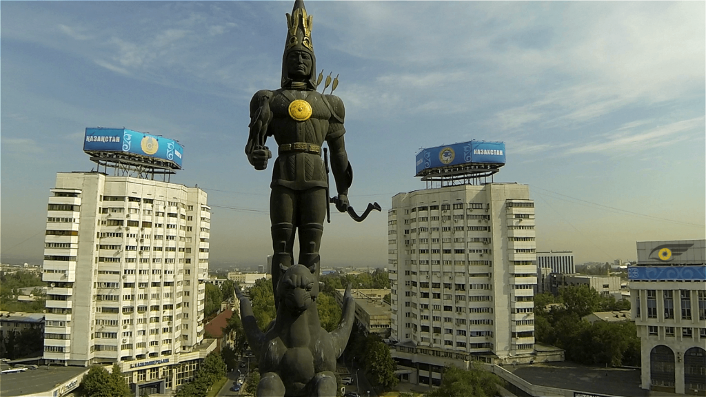 Gold_Man_in_Almaty