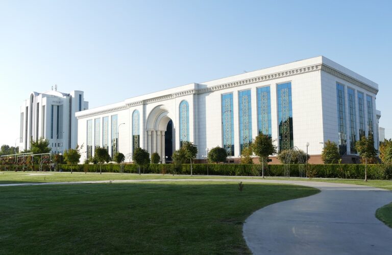 tashkent city the modern building