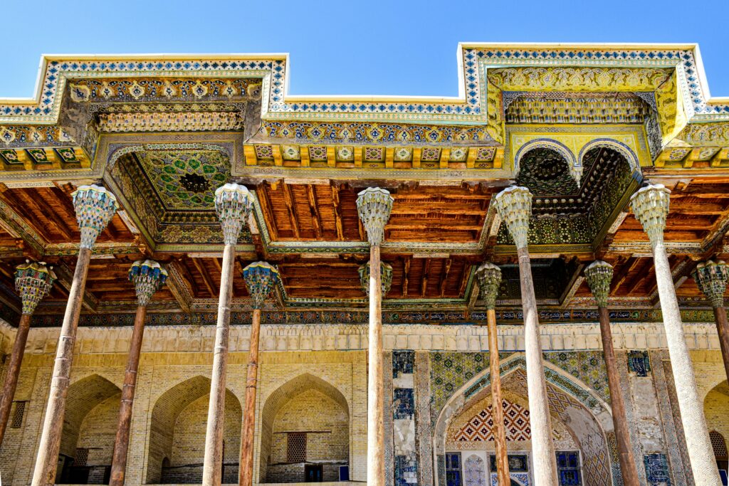 Explore the ornate colonnade of Bolo Haouz Mosque, a UNESCO World Heritage site in Bukhara.