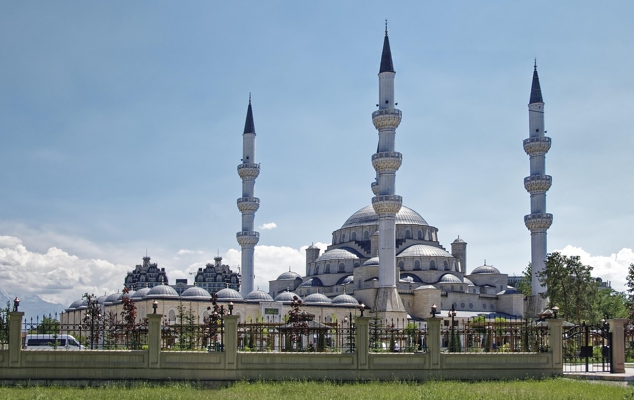 kyrgyzstan, bishkek, new central mosque, mosque, minaret, dome, architecture, building, islam, religion, city, capital city, central asia, kyrgyzstan, kyrgyzstan, kyrgyzstan, kyrgyzstan, bishkek, bishkek, bishkek, bishkek, bishkek