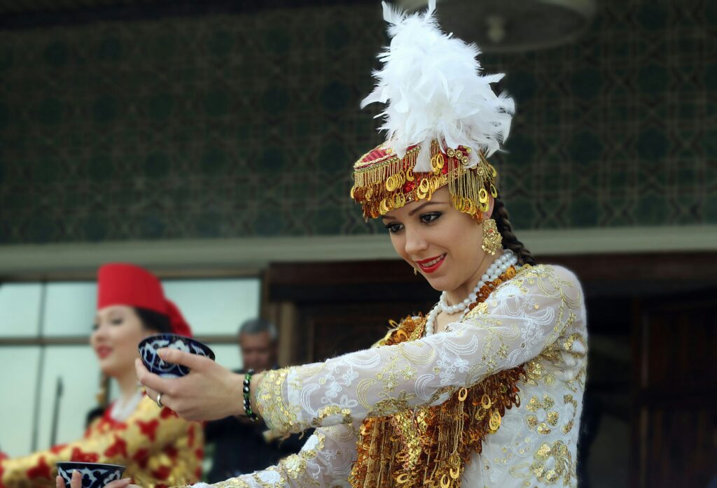 muslim girl dancing
