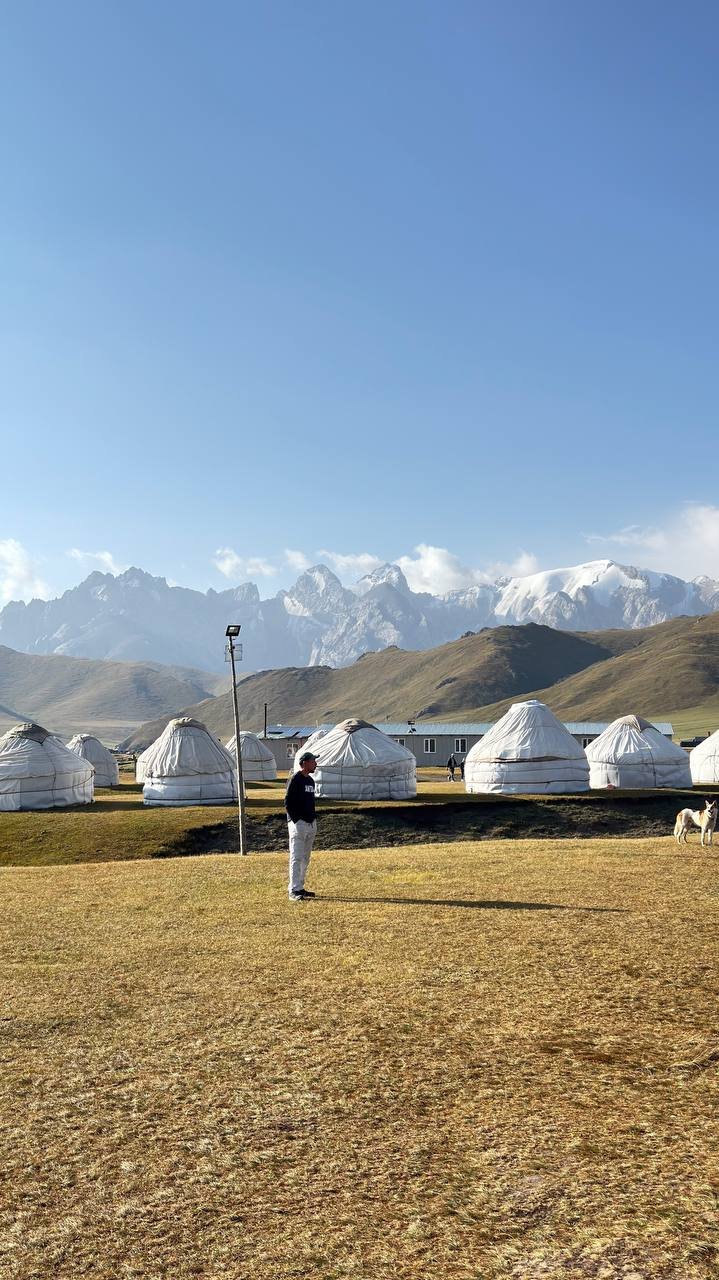 kel suu yurt camp