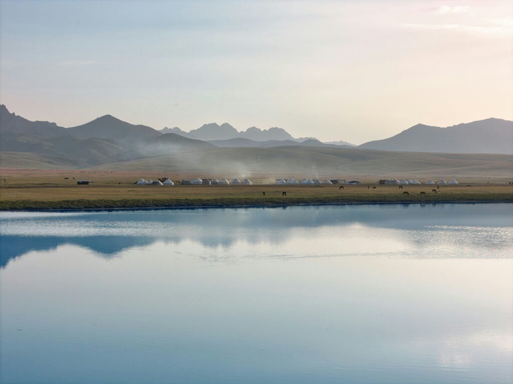 song kul lake yurt camp